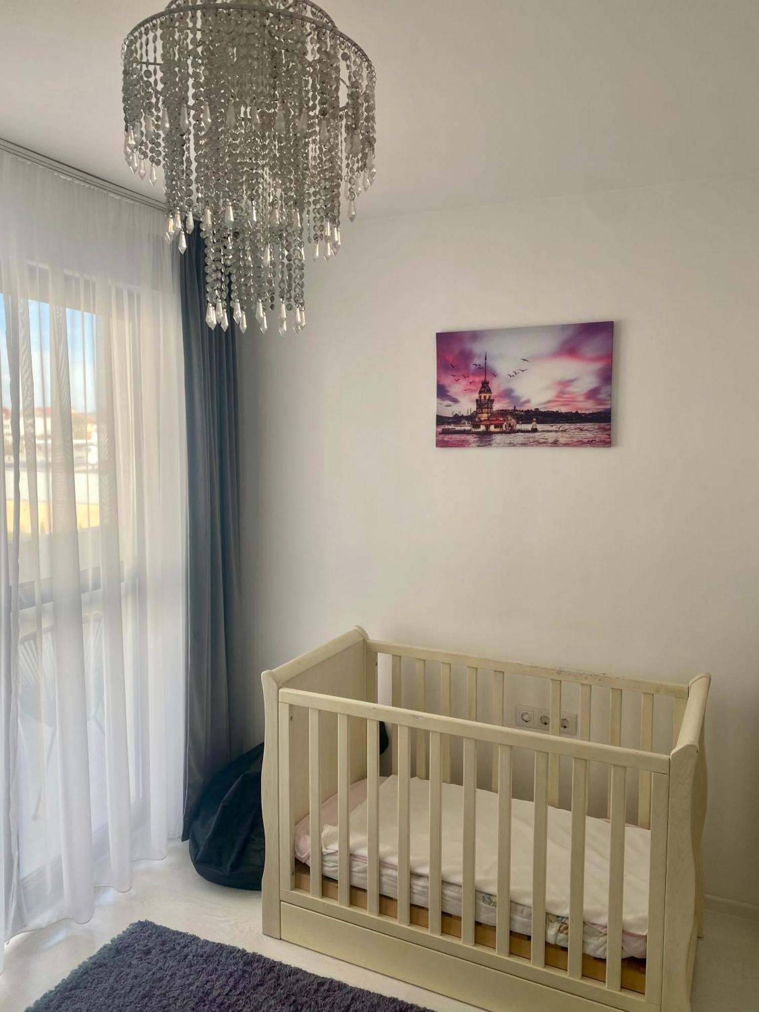 White Luxury Apartment Сибиу Экстерьер фото